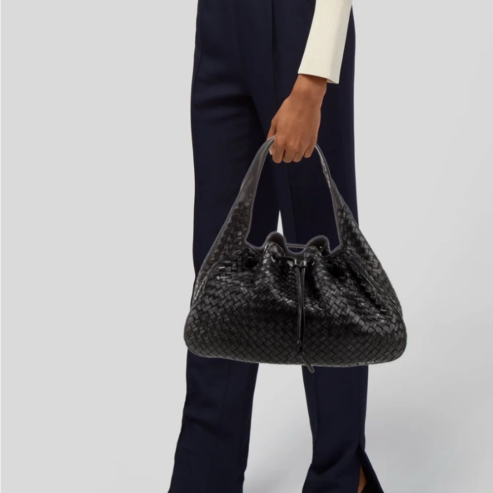 Bottega Veneta
Intrecciato Hobo Vintage